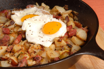 Spicy Corned Beef Hash with Chorizo